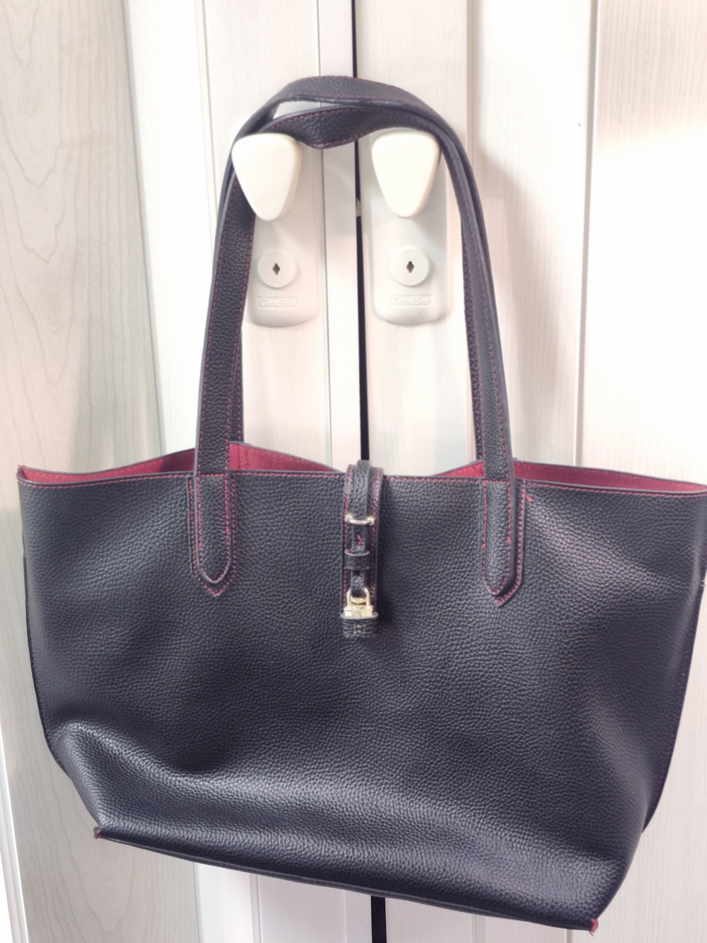 TUTILOWomen's Black Tote with Red Interior Trim and Buckle Closure